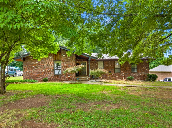 1683 Ledean Dr, Morristown, TN 37814