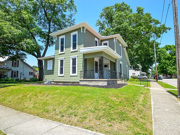 3rd image of 601 W Madison St