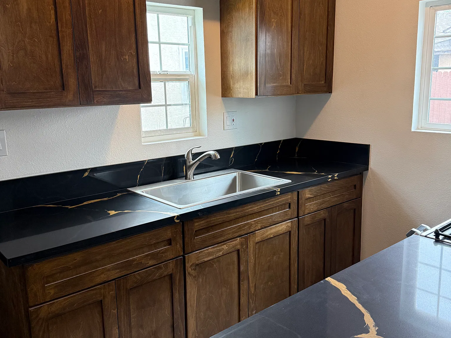 4033 Lennox Blvd — Photo 2