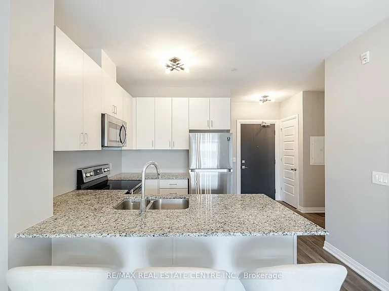 102 Grovewood Cmn #217 — Photo 14