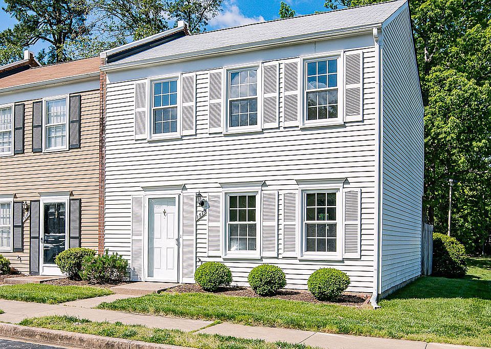 1st image of 1579 Front Royal Dr