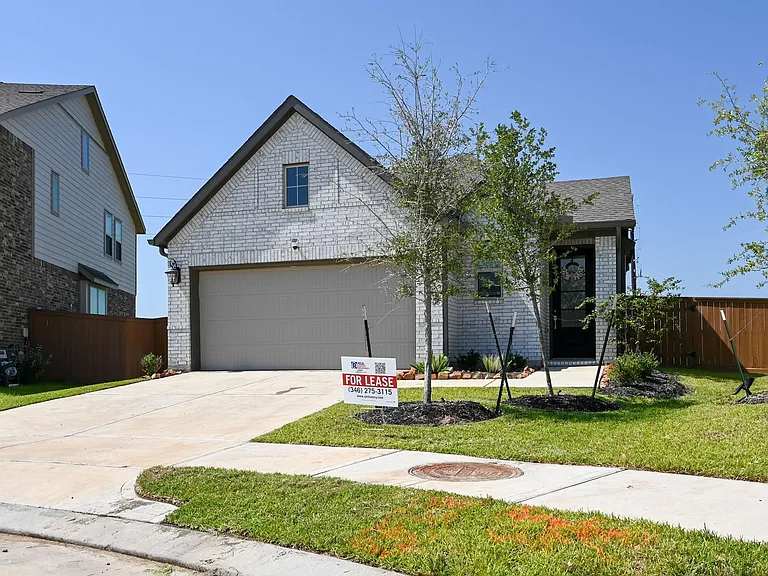 3057 Pensacola Dr — Photo 3