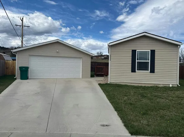 3026 Trailhead Loop, Sturgis, SD 57785