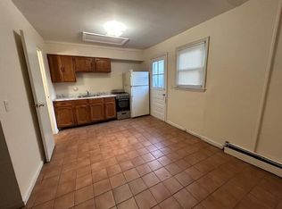 103 North St APT 1B, Stamford, CT 06902