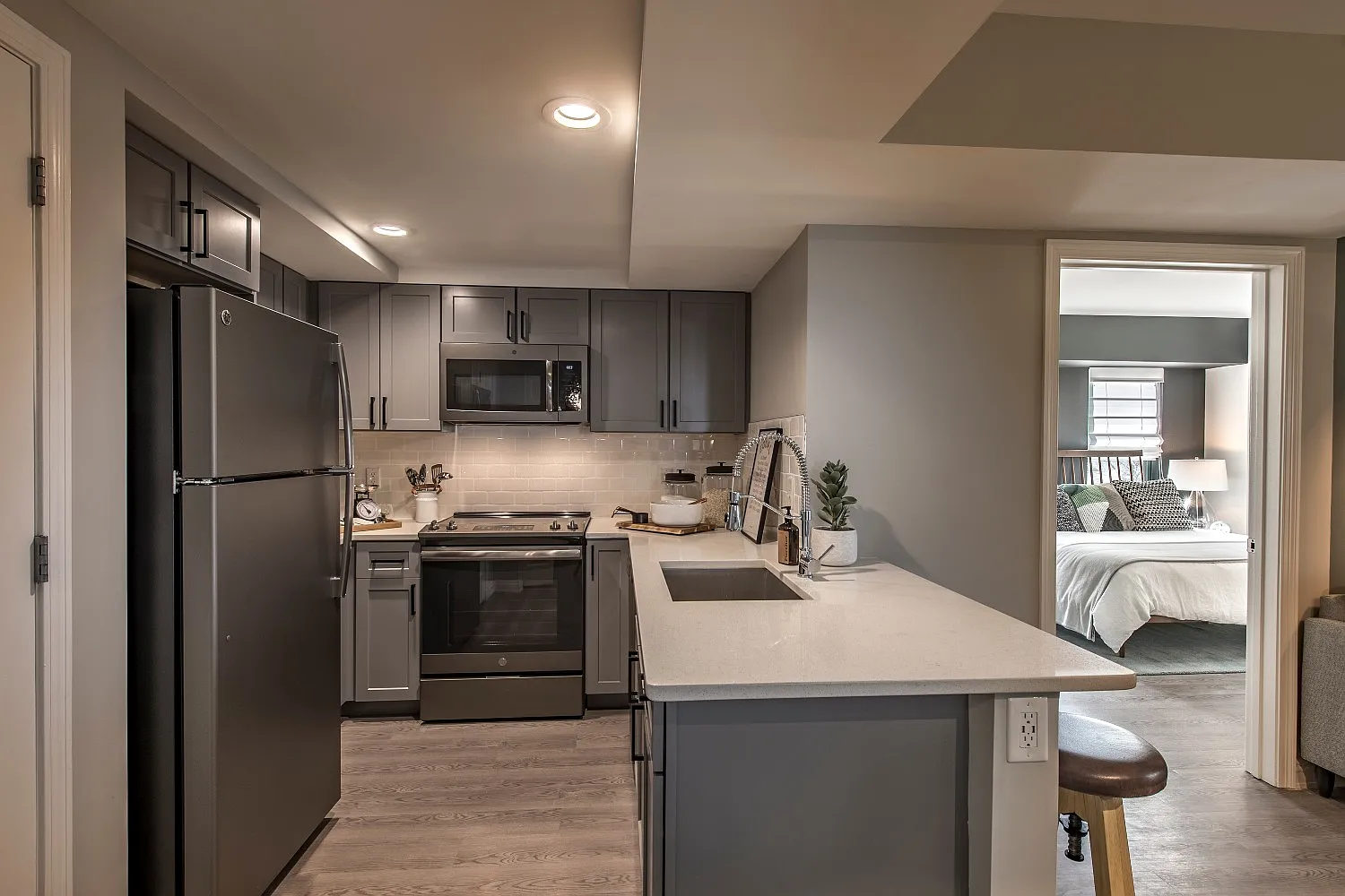 Cambridge Park Apartments — Photo 1
