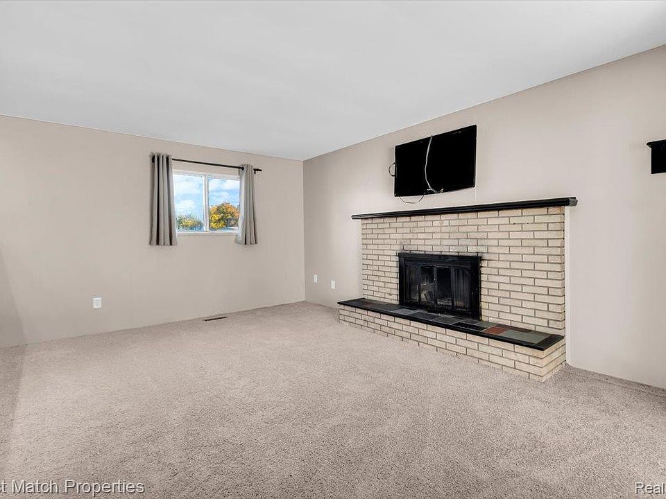 8191 E Huron Ct, photo 21