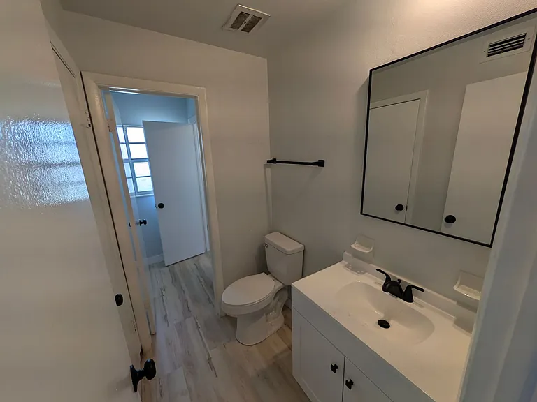 4840 Volusia Ave — Photo 11