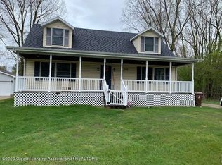 436 S Williams St, Perry, MI 48872