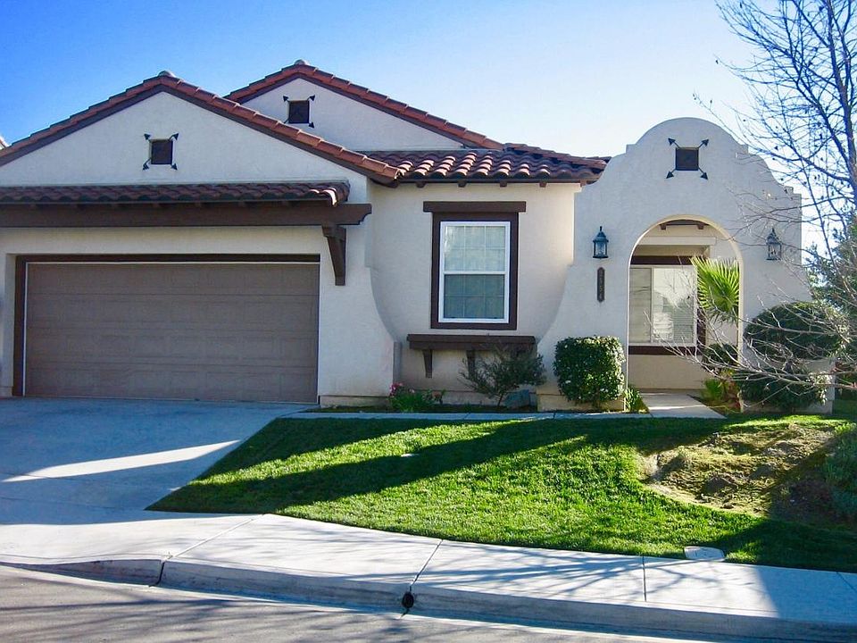 1st image of 2554 High Trail Ct