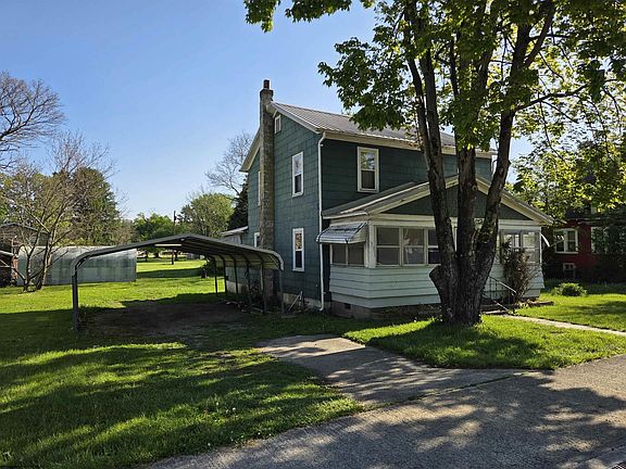 2nd image of 115 Davis St