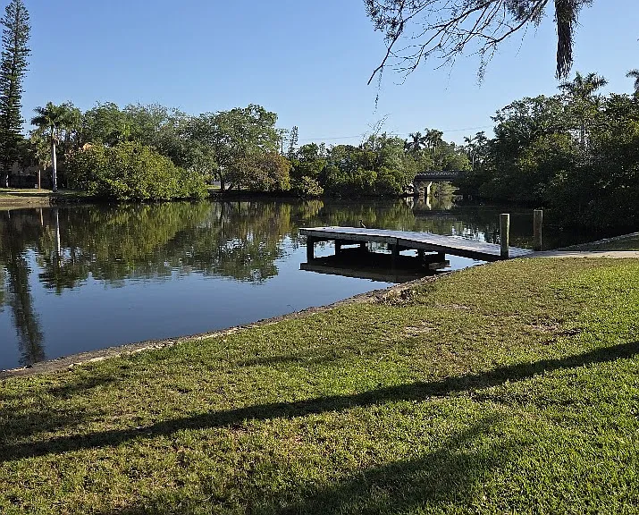 1611 Ballard Park Dr #A — Photo 29