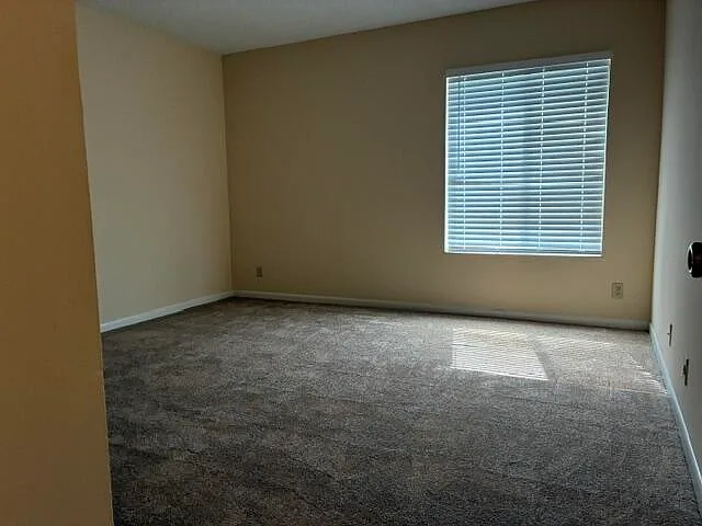 726 Sunny Pine Way #B1 — Photo 7