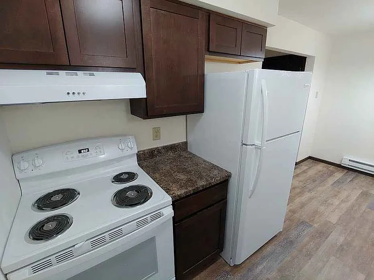 317-319 kitchen cabinets_10162025