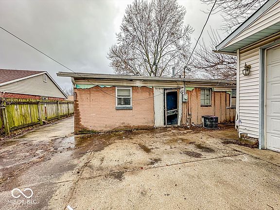 5th image of 3423 N Sadlier Dr