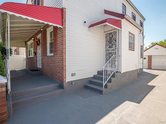 4th image of 22326 112th Avenue