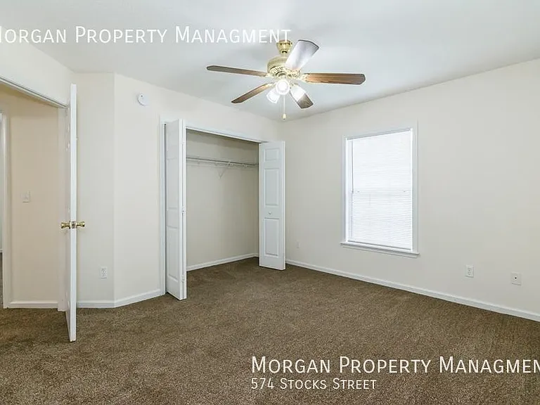574 Stocks St — Photo 10