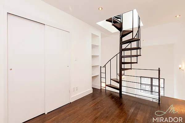 Rented by Mirador Real Estate | media 11