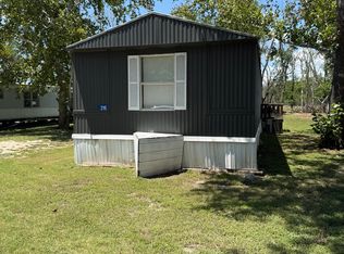 216 Chad Ln, Center Point, TX 78010