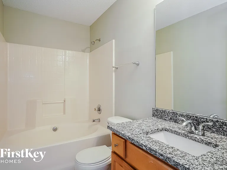 6220 Saybrooke Dr — Photo 13