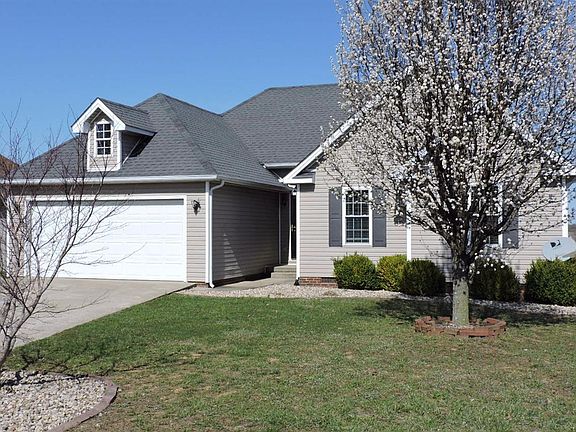 2nd image of 405 Sundown Ct