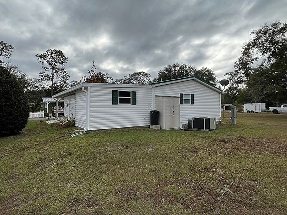 3rd image of 14701 NE 21st Pl