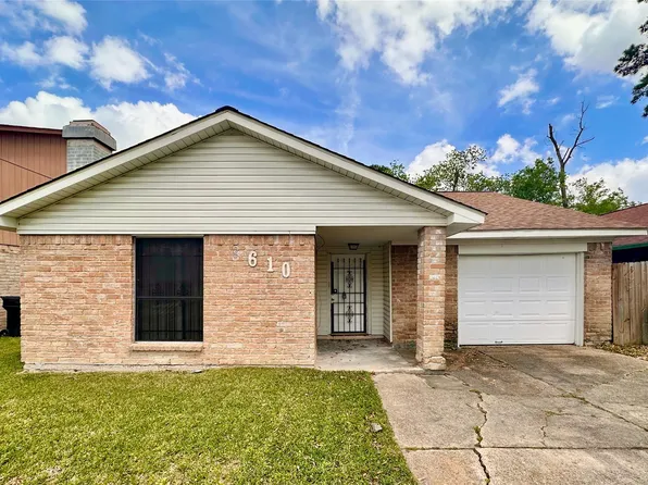 8610 Valley Meadow Dr, Houston, TX 77078