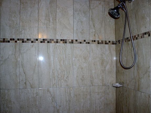 5th image of 270 Hazlitt Way