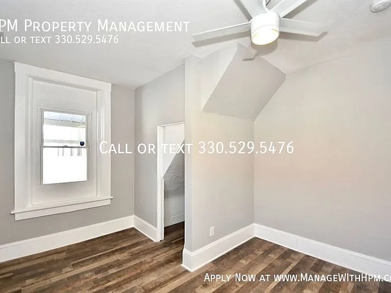 2179 W 11th St #4 — Photo 11