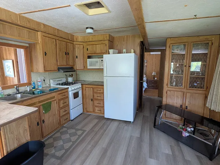28513 S Palm Court Dr #27 — Photo 10