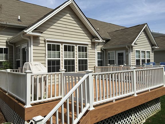 Sunny Large Back Deck