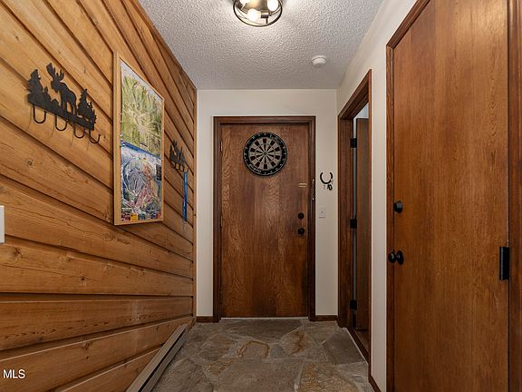 4th image of 143 Forest Trail #39