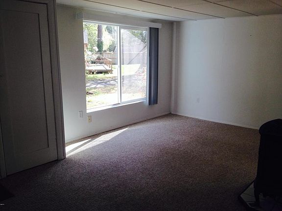 5th image of 6251 SW Jetty Ave