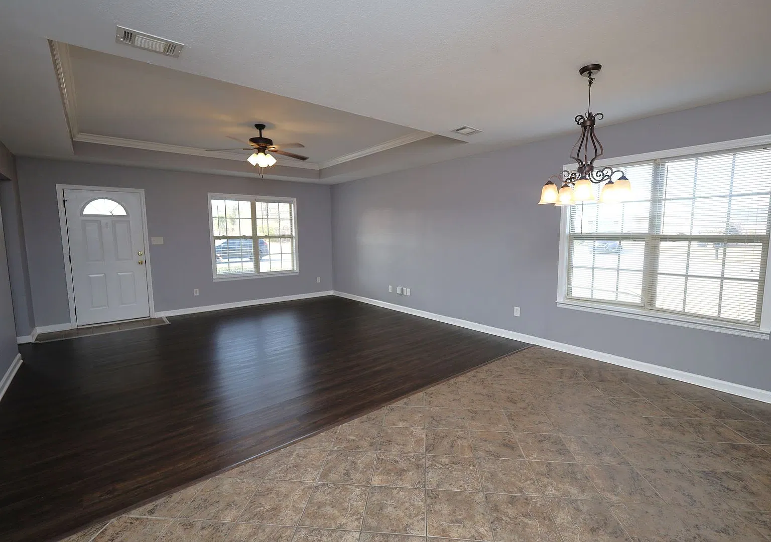 1445 San Bernardino Way (HVP) — Photo 2