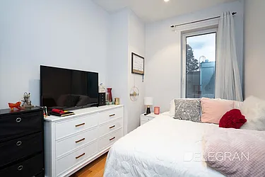 Rented by (Legacy) Elegran