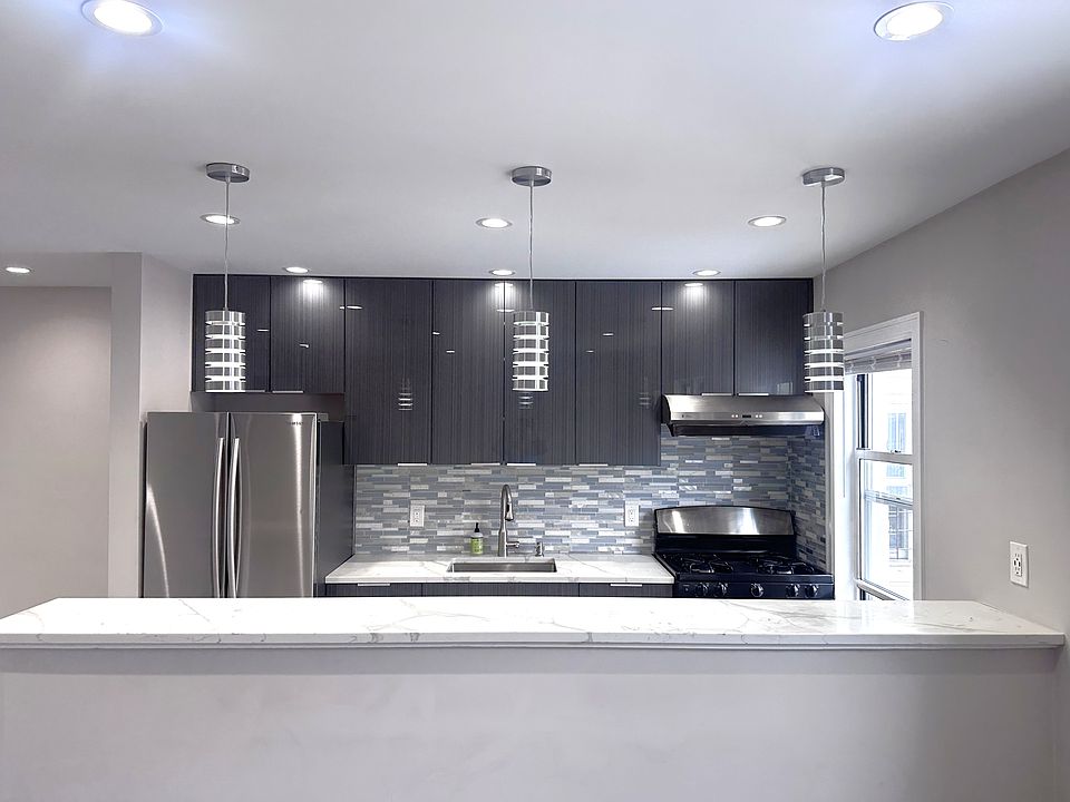 1st image of 22-12 28th St #2F