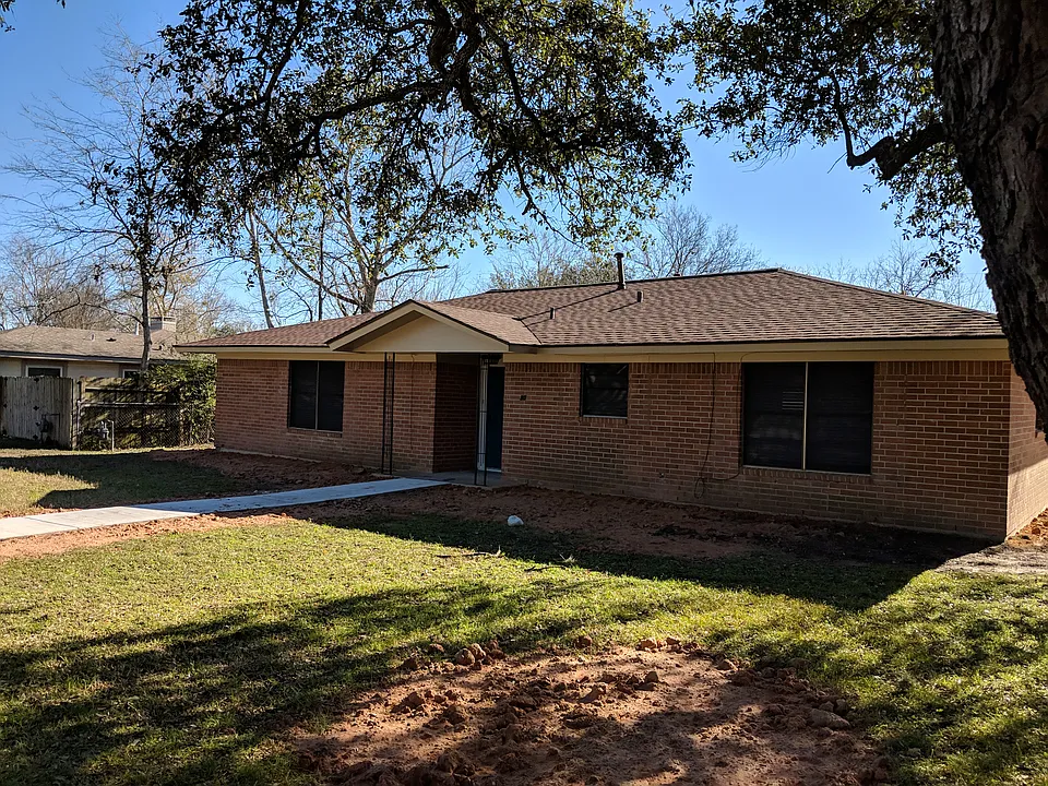 300 Francis Dr