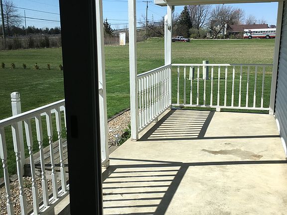 4th image of 980 N Harmony Dr
