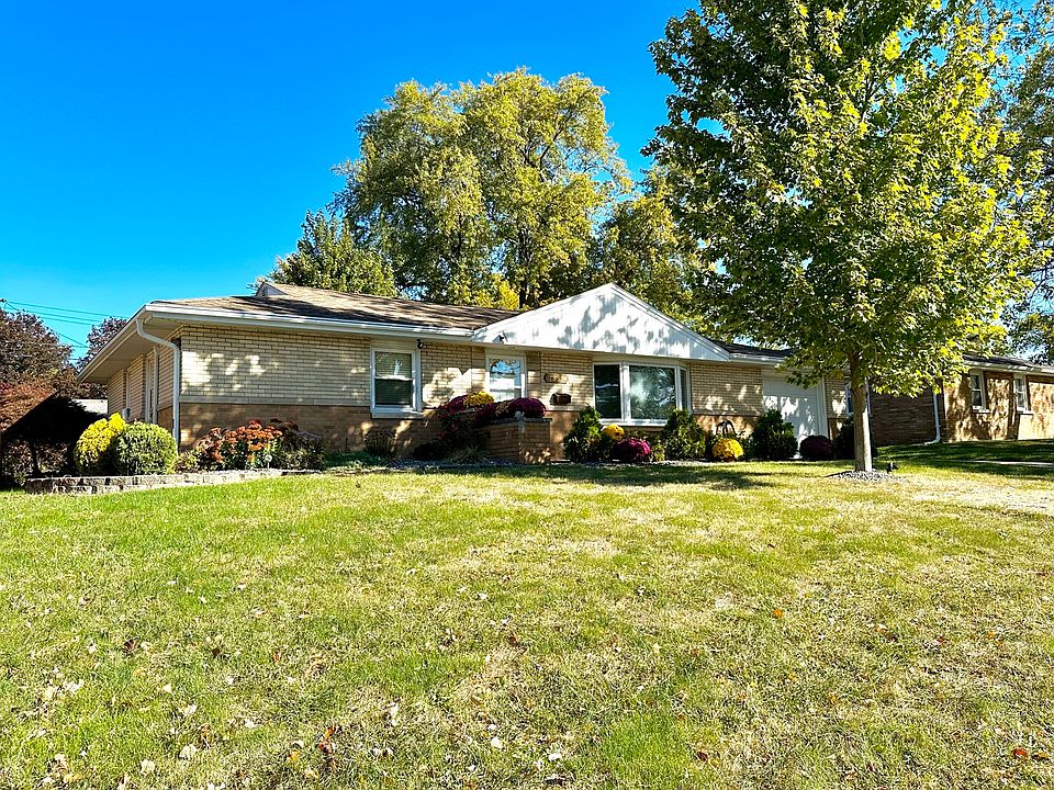 1st image of 1335 Jeffery St