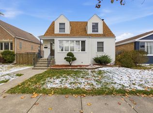 8654 Lyndale St, River Grove, IL 60171