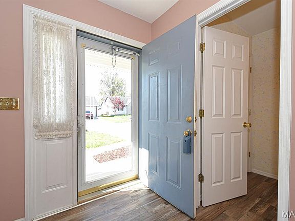 5th image of 55 Green Pines Cir