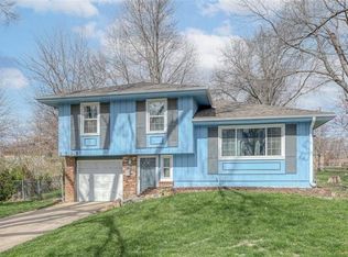 8312 E 91st St, Kansas City, MO 64138