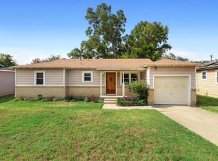 777 Cullum Ave, Hurst, TX 76053