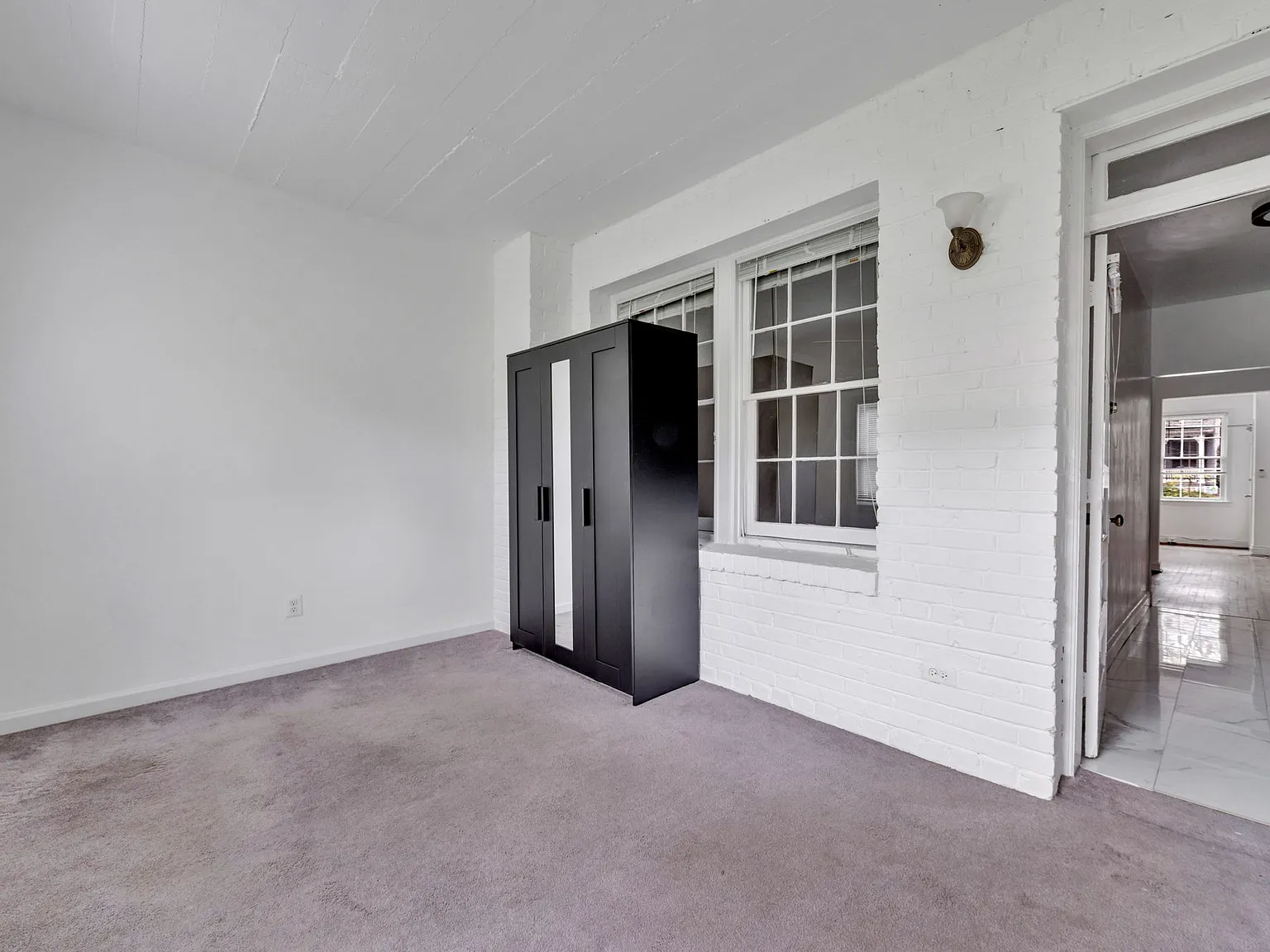 1 bed, 850 sqft, $2,000 — Photo 4
