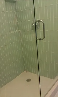 Rented by R New York | media 43