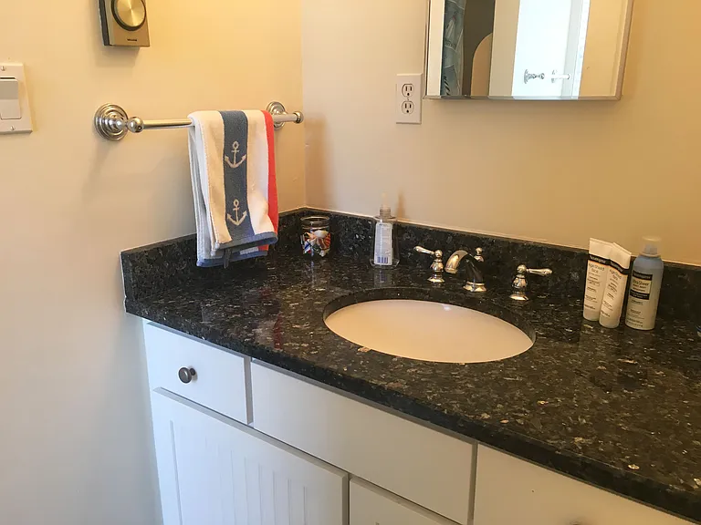 21 Atlantic Ave — Photo 6