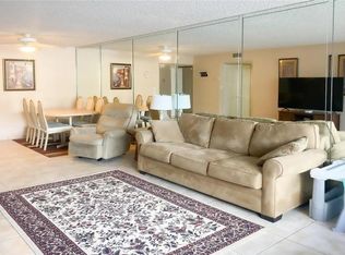 1000 Parkview Dr APT 105, Hallandale, FL 33009