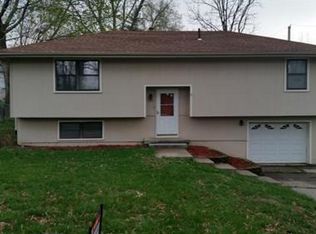 703 Ley St, Excelsior Springs, MO 64024