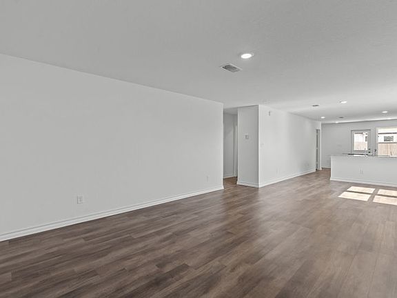 Gathering Room Dining Area