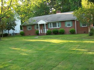 3232 Lakewood Rd, Glen Allen, VA 23060
