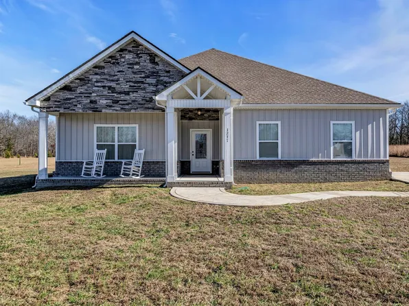 1277 Lecomte Rd, Dickson, TN 37055